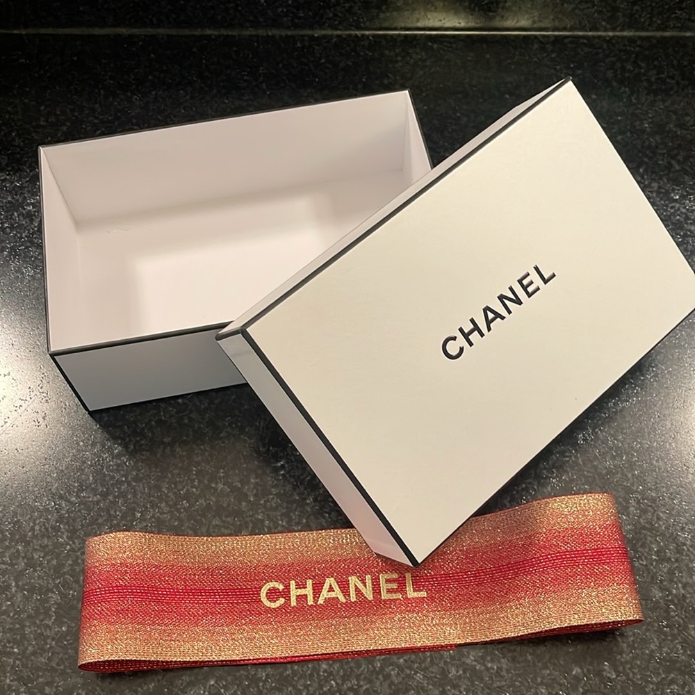 CHANEL: Storage/Gift Box with Ribbon